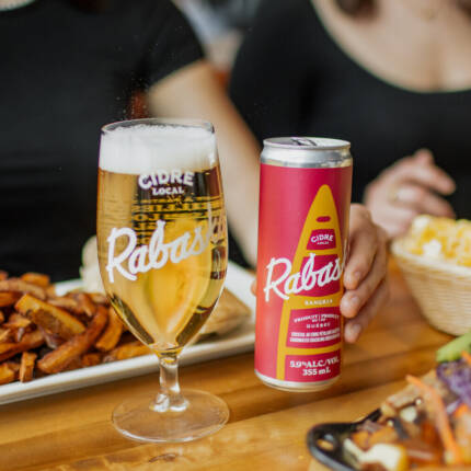 Cidre Rabaska Sangria verre plein
