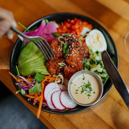 Poke filet poulet miel epice 1 67