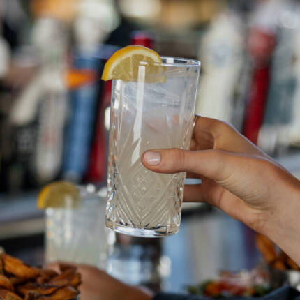 Smirnoff cocktail FIFA 1 47 2026 05 08 140949 xegb