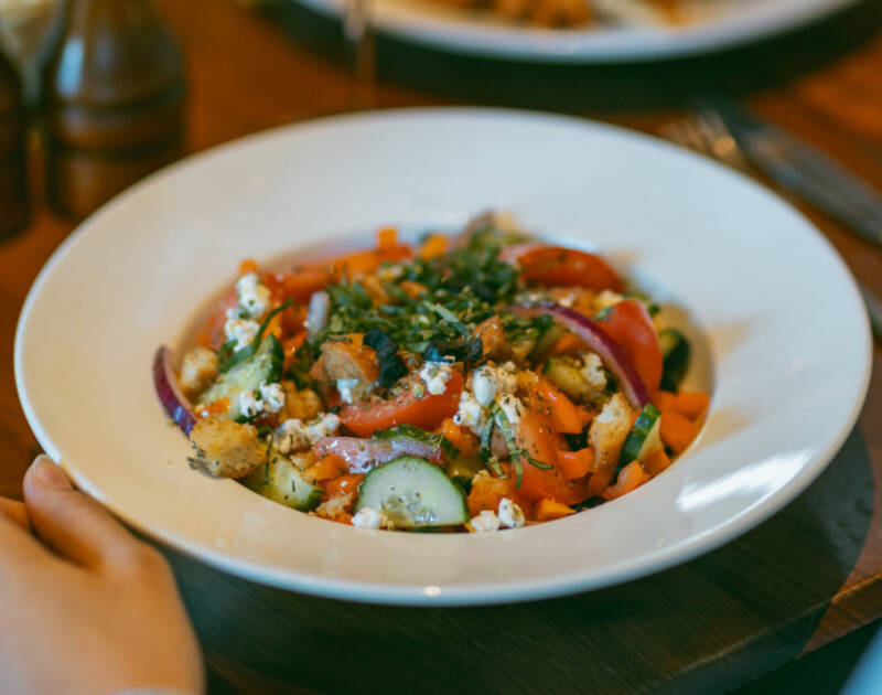 Salade La Grecque au chevre 1 31